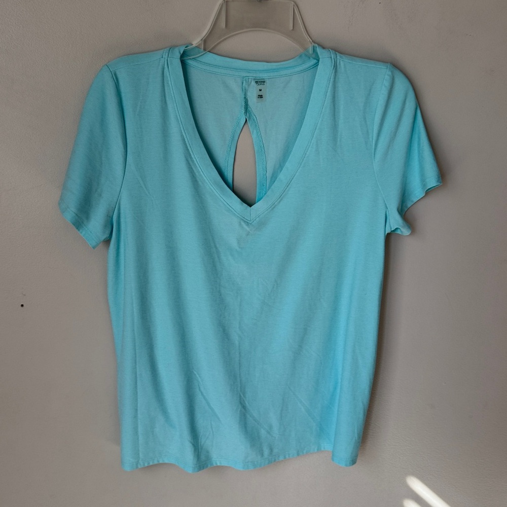 Beyond Yoga Light Blue/Green Tie T-shirt Woman’s 100% Cotton Made in USA Medium